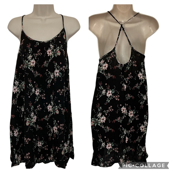 BE COOL Dresses & Skirts - NWOT Be Cool Womens Black Floral Halter Dress Size Medium